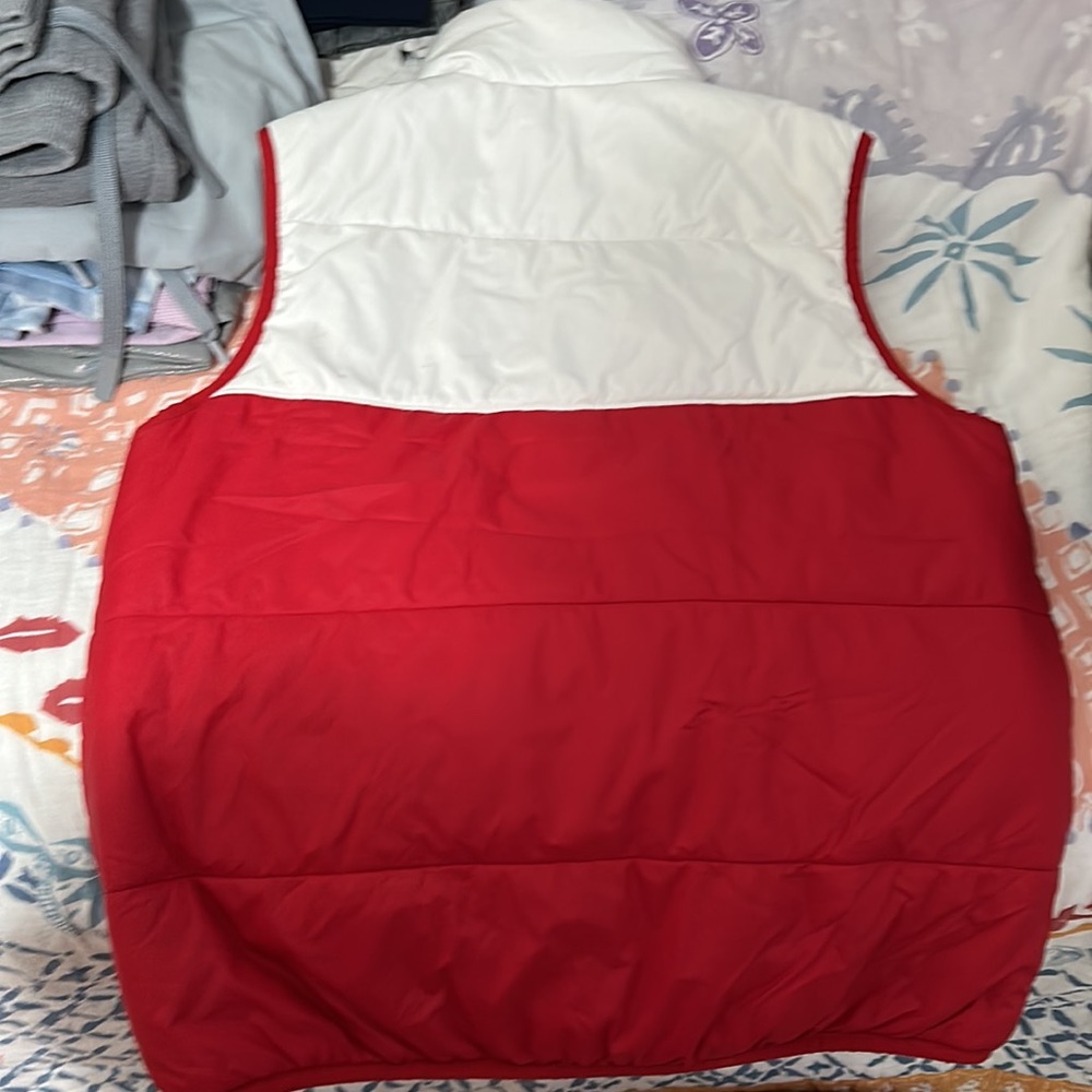 Reversible vest - Picture 2 of 4